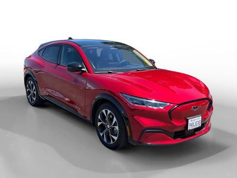 Certified 2023 Ford Mustang Mach-E Premium RWD image 7