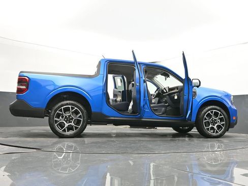 New 2025 Ford Maverick Lariat image 75