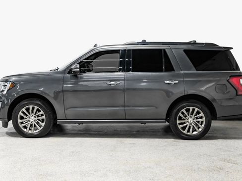 Used 2019 Ford Expedition Limited w/ Cargo Package image 9