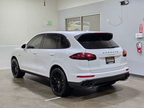 Used 2017 Porsche Cayenne S Platinum w/ Premium Package Plus (Pjy) image 6