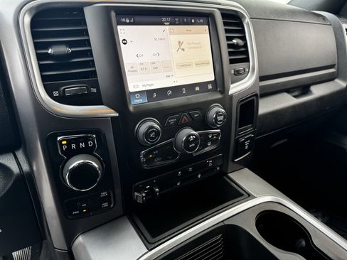 Used 2022 RAM 1500 Express w/ Ceramic Grey Express Package image 12