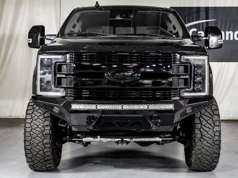 Used 2019 Ford F250 Limited w/ FX4 Off-Road Package AWD/4WD image 3