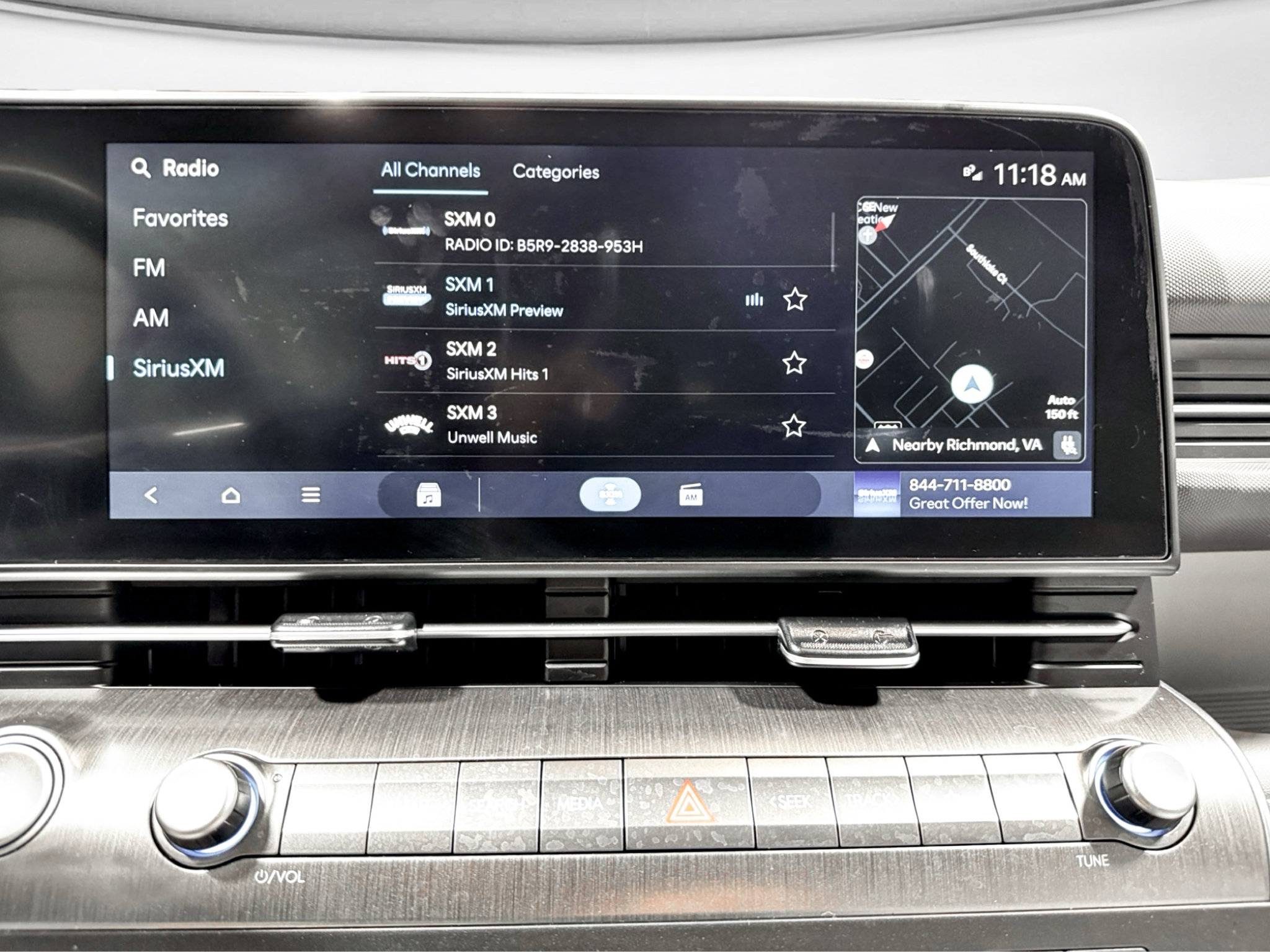 Used 2024 Hyundai Kona SEL FWD image 12