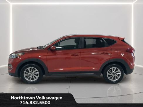 Used 2016 Hyundai Tucson SE w/ Option Group 02 AWD/4WD image 2