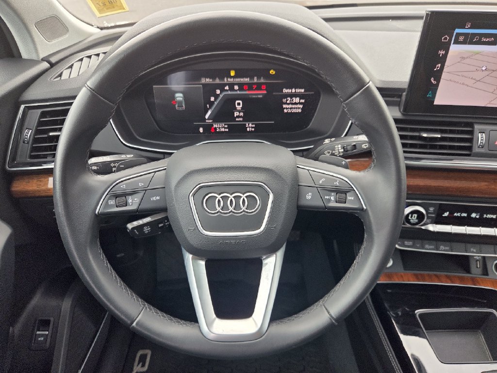 Used 2023 Audi Q5 2.0T Premium Plus w/ Premium Plus Package AWD/4WD image 14