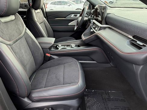 New 2026 Ford Explorer ST AWD/4WD image 23