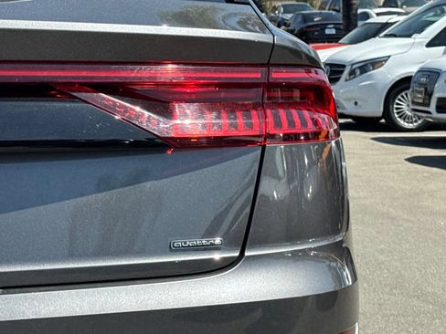 Used 2019 Audi Q8 Premium Plus w/ Premium Plus AWD/4WD image 17