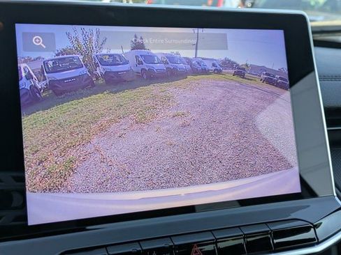 New 2026 Jeep Compass Latitude w/ Sun and Sound Group image 19