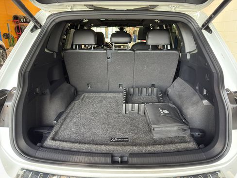 Used 2022 Volkswagen Tiguan SEL R-Line AWD/4WD image 21
