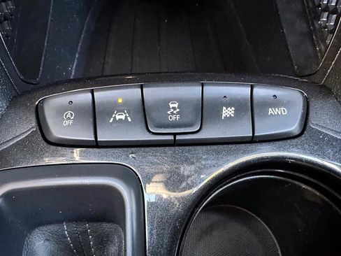 Used 2023 Chevrolet TrailBlazer LT AWD/4WD image 26