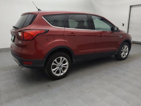 Used 2019 Ford Escape SE image 10