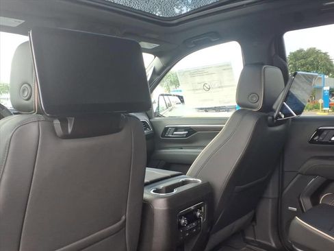 New 2026 Chevrolet Tahoe Premier AWD/4WD image 19