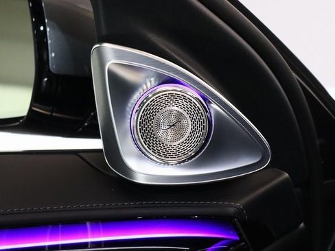 Used 2022 Mercedes-Benz S 580 4MATIC Sedan w/ Rear Seat Package image 20