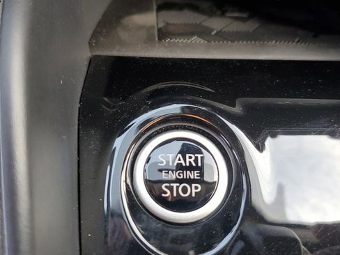 New 2025 Nissan Versa SV w/ Trunk Package image 20