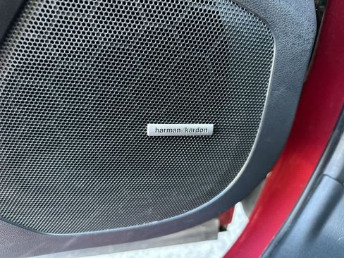 Used 2019 Subaru Ascent Limited w/ Popular Package #2 image 34