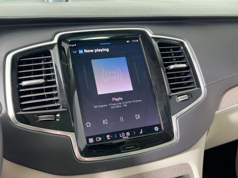 Used 2023 Volvo XC90 T8 Ultimate image 23