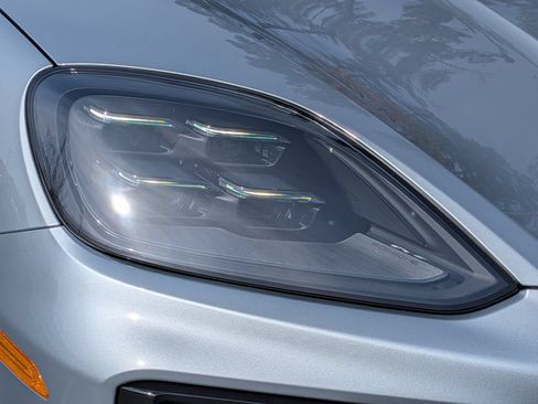 Certified 2026 Porsche Cayenne Coupe AWD/4WD image 34