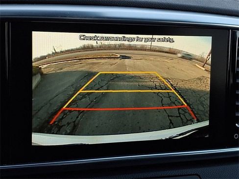 Certified 2022 Kia Sportage Nightfall Edition w/ Nighfall AWD Premium Package image 18