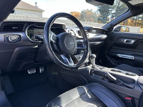 Used 2018 Ford Mustang Premium w/ Equipment Group 201A image 16