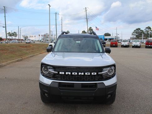 New 2026 Ford Bronco Sport Outer Banks w/ Outer Banks Tech Package+ image 9