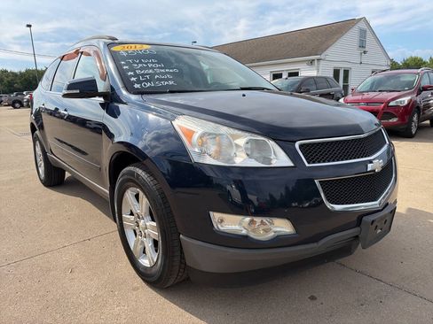 Used 2012 Chevrolet Traverse LT AWD/4WD image 2