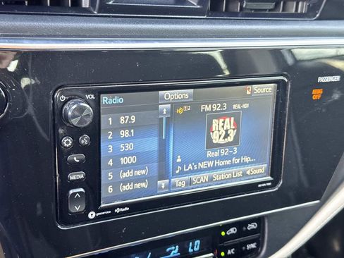 Used 2018 Toyota Corolla iM w/ Protection Package image 11