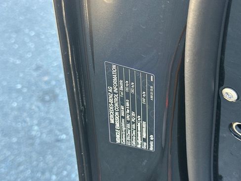 Certified 2023 Mercedes-Benz EQS 580 4MATIC Sedan image 29