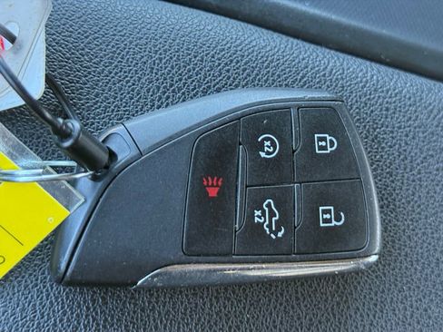 Used 2024 GMC Sierra 1500 SLT image 29