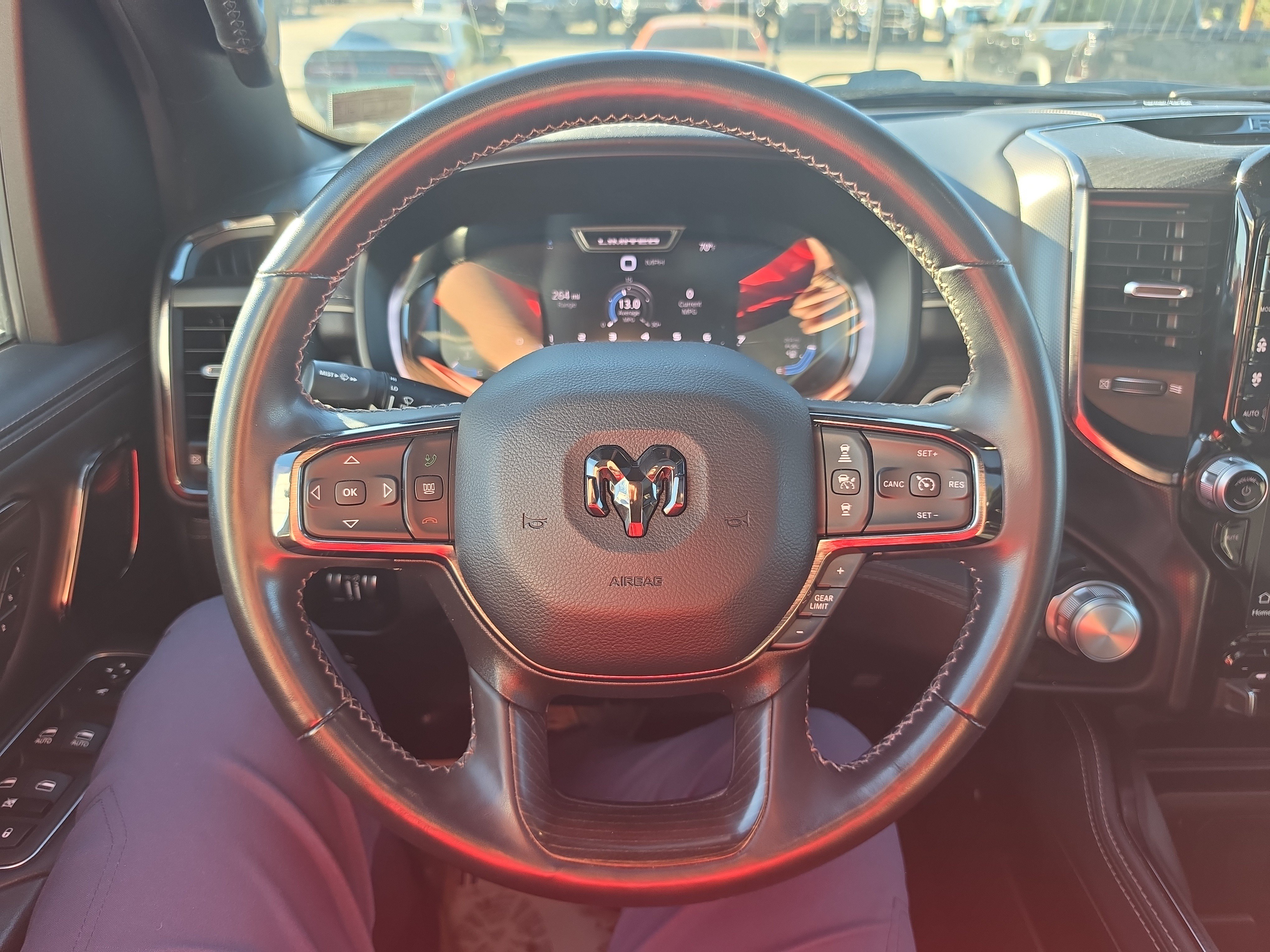 Used 2024 RAM 1500 Limited AWD/4WD image 21