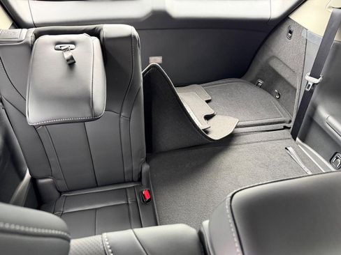 New 2026 INFINITI QX60 Luxe w/ Cargo Package image 6