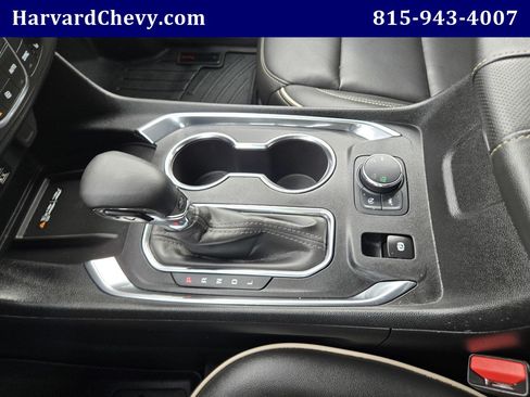 Used 2023 Chevrolet Traverse Premier AWD/4WD image 12