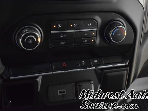 Used 2020 Chevrolet Silverado 1500 W/T image 19