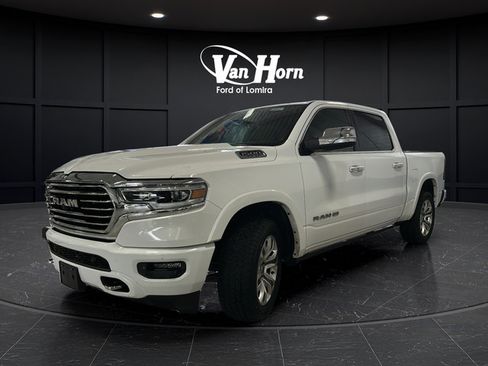 Used 2022 RAM 1500 Limited AWD/4WD image 3