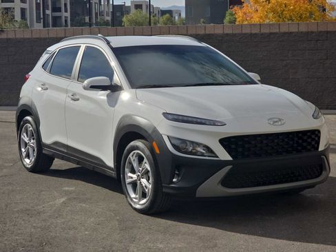 Used 2022 Hyundai Kona SEL w/ Cargo Package image 3