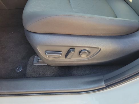 Certified 2024 Toyota RAV4 XLE FWD image 26