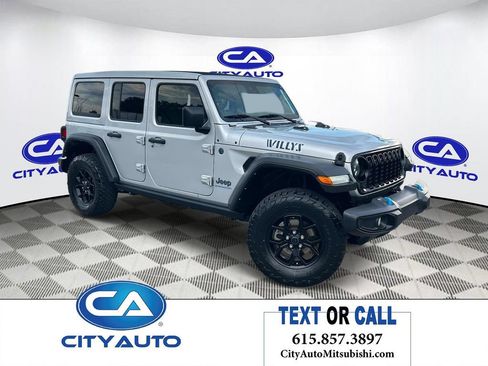 Used 2024 Jeep Wrangler Unlimited AWD/4WD image 1