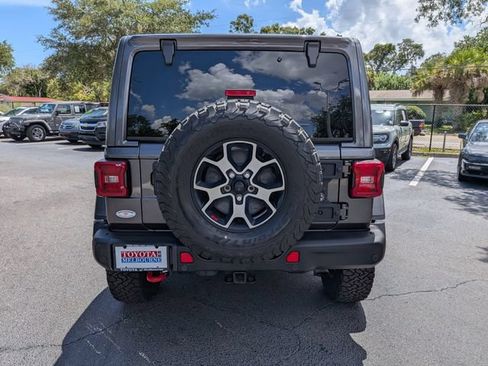 Used 2022 Jeep Wrangler Unlimited Rubicon w/ Steel Bumper Group AWD/4WD image 5