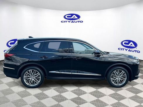 Used 2023 Acura MDX SH-AWD w/ Advance Package image 2
