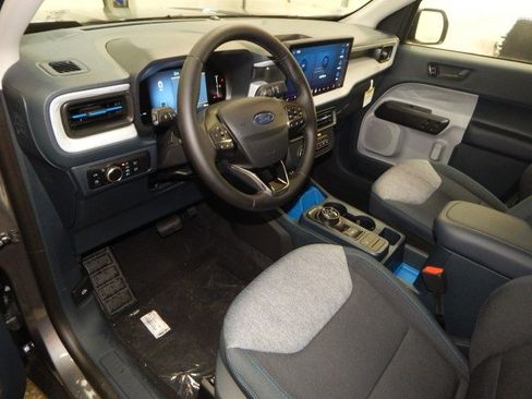 New 2025 Ford Maverick XLT w/ XLT Luxury Package image 15