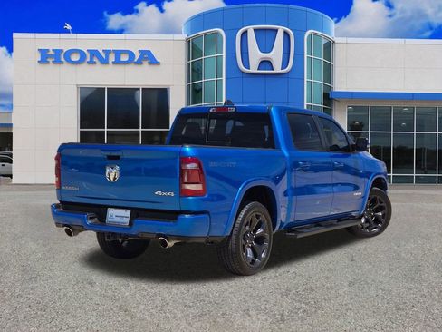 Used 2022 RAM 1500 Laramie AWD/4WD image 3