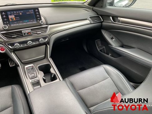Used 2018 Honda Accord Sport image 23