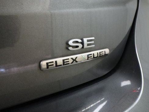 Used 2015 Ford Focus SE w/ SE Sport Package FWD image 22