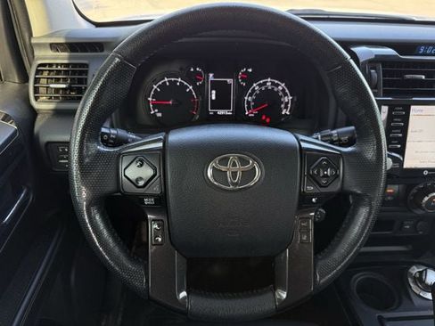 Used 2023 Toyota 4Runner 40th Anniversary SE AWD/4WD image 13
