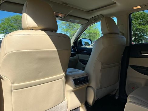 Used 2016 Toyota Highlander Limited AWD/4WD image 22