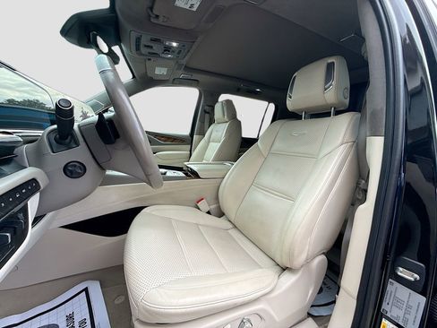 Used 2021 Cadillac Escalade ESV Sport Platinum AWD/4WD image 23