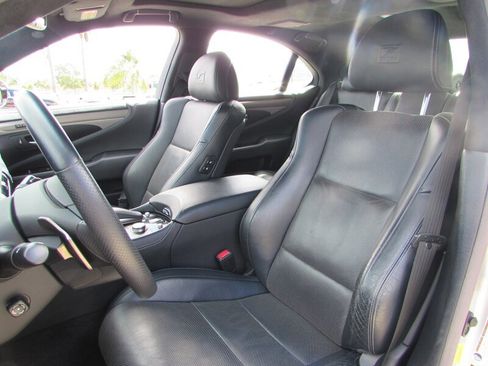 Used 2013 Lexus LS 460 AWD w/ F-Sport Pkg image 10