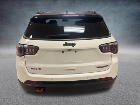Used 2021 Jeep Compass Trailhawk AWD/4WD image 5
