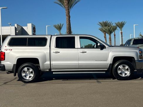 Used 2018 Chevrolet Silverado 1500 LT w/ All Star Edition AWD/4WD image 3