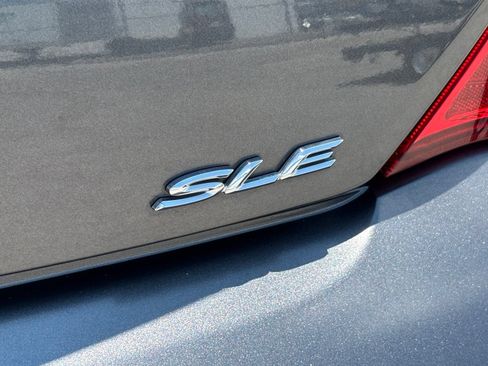 Used 2007 Toyota Solara SLE FWD image 24