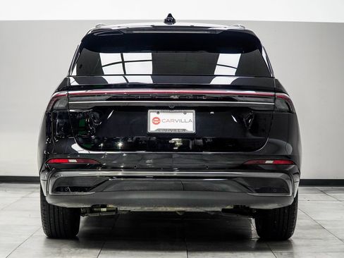 Used 2024 Lincoln Nautilus Reserve w/ Equipment Group 202A image 12